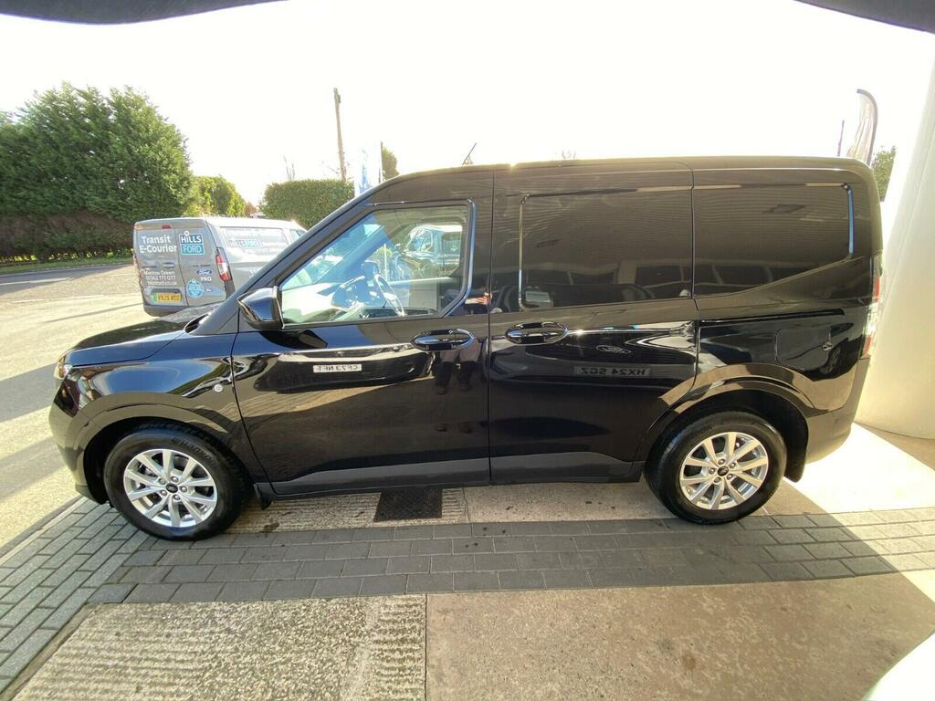 Ford Transit Courier 1.5 Ecoblue Limited Swb 100Ps VN25UFW Black #4