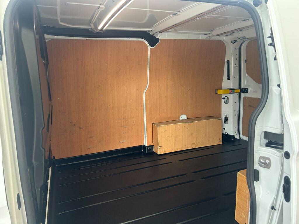 Ford Transit Custom 135Kw 68Kwh H3 Leader Van White #6