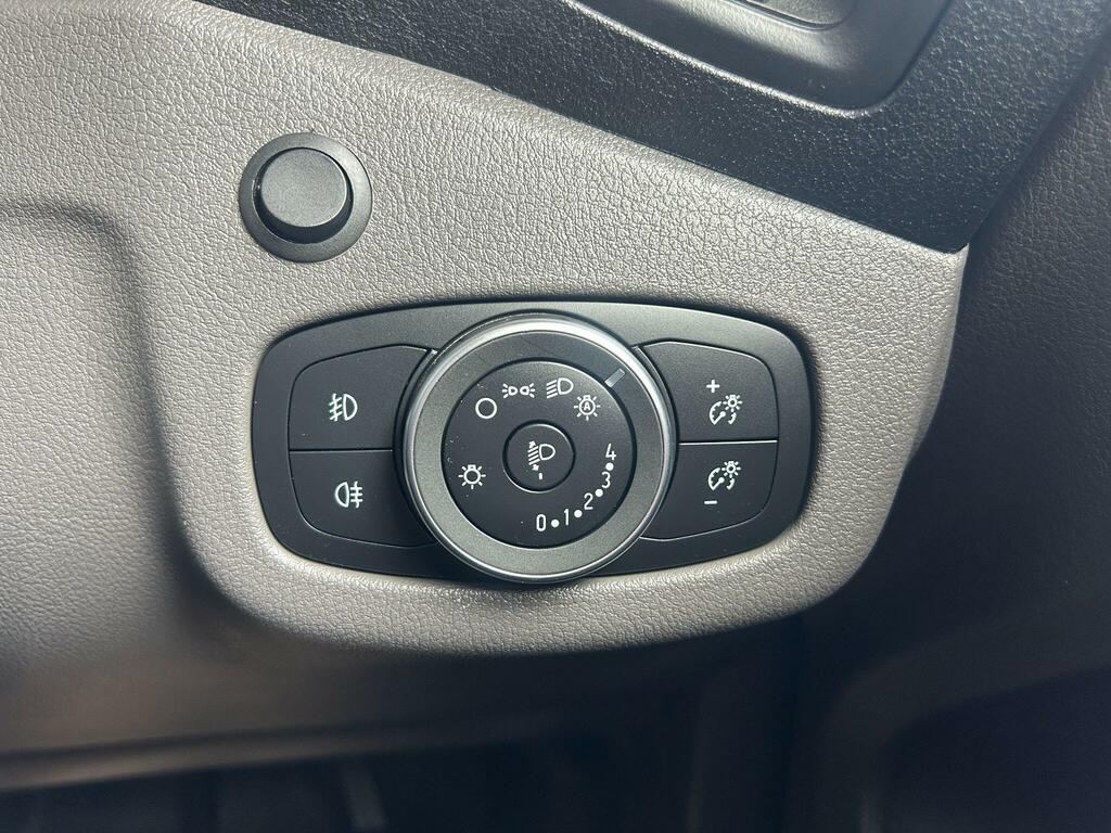 Ford Transit Connect Connect 1.5 Ecoblue 100Ps Limited Van Silver #22