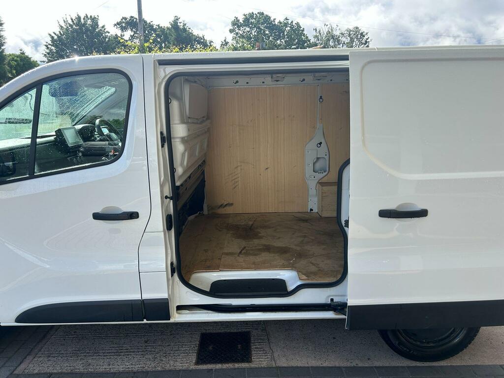 Renault Trafic 2.0 Dci Blue Sl30 Advance L1 H1 Euro 6 Ss White #4