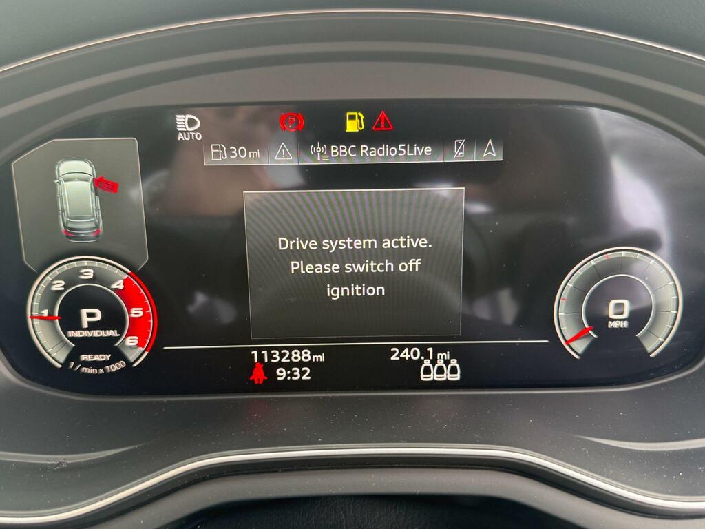 Audi A4 35 Tfsi Black Edition Comfortsound Grey #9