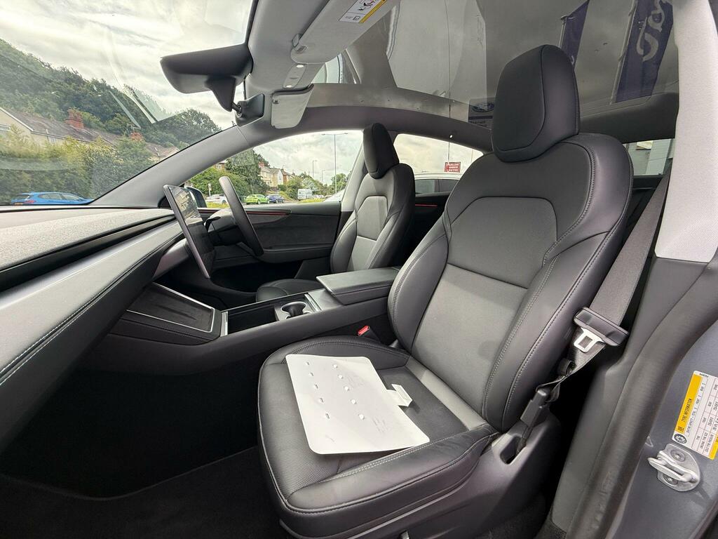 Tesla Model Y Suv WU25BMO White #8
