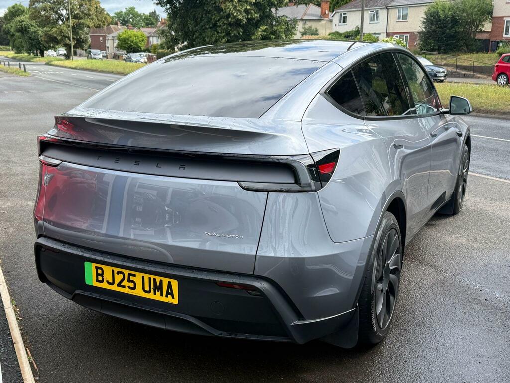 Tesla Model Y Suv WU25BMO White #7