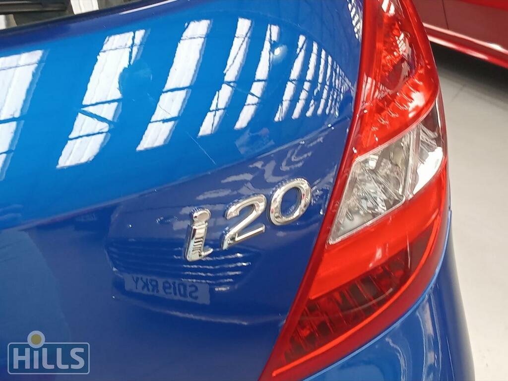 Hyundai I20 Hatchback  #31
