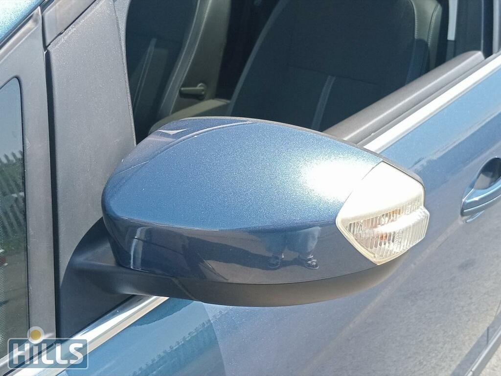 Ford C-Max Zetec Black #37