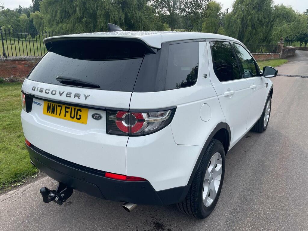 Land Rover Discovery Sport 2.0 Td4 Pure Edition 4Wd Euro 6 Ss 5 Seat White #4