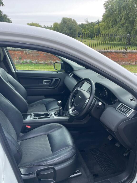 Land Rover Discovery Sport 2.0 Td4 Pure Edition 4Wd Euro 6 Ss 5 Seat White #3
