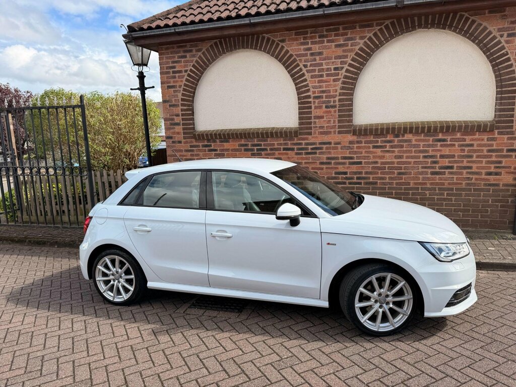 Audi A1 1.4 Tfsi S Line Sportback Euro 6 Ss VA65FDG  #2