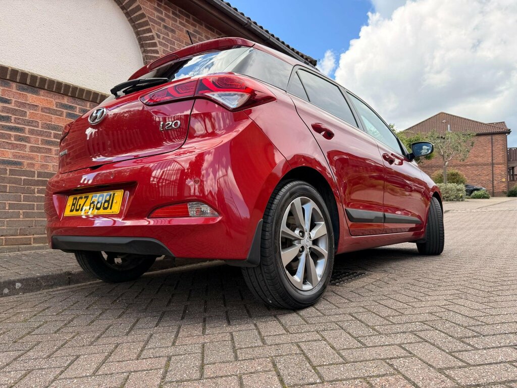 Hyundai I20 1.2 Se Silver #31