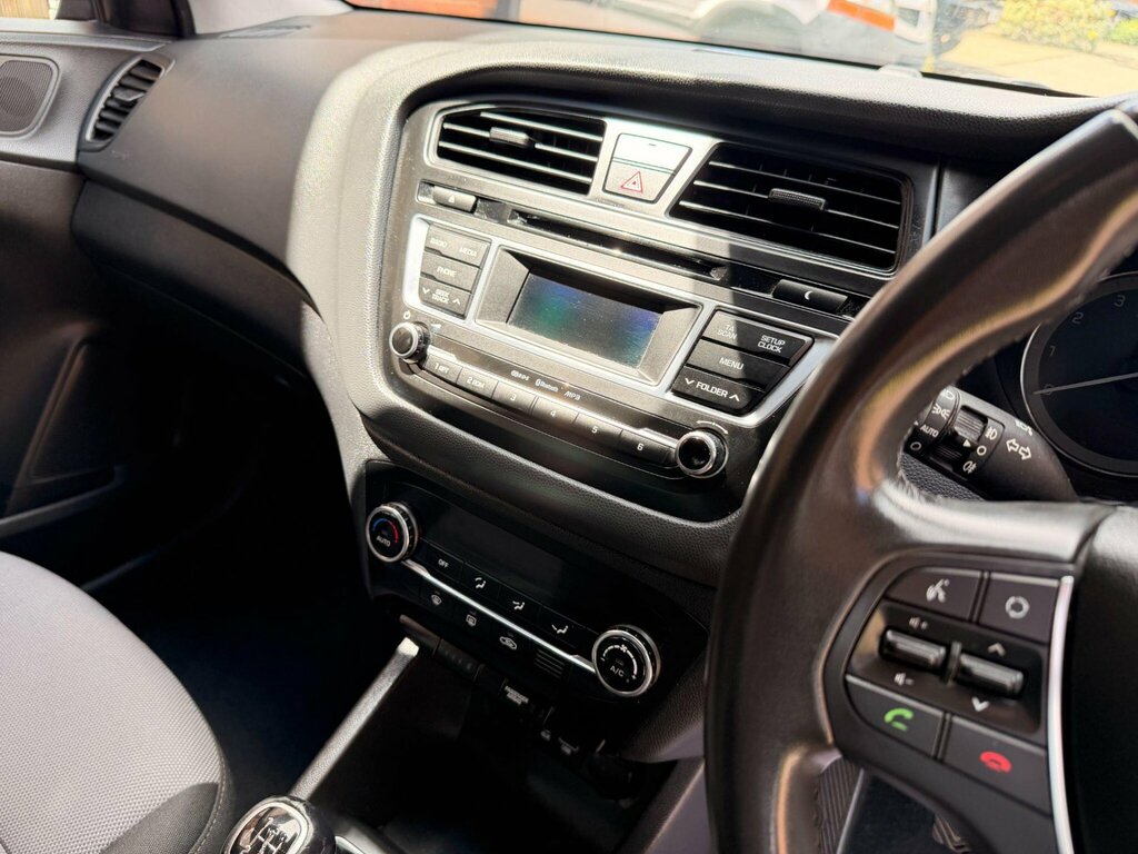 Hyundai I20 1.2 Se Silver #9