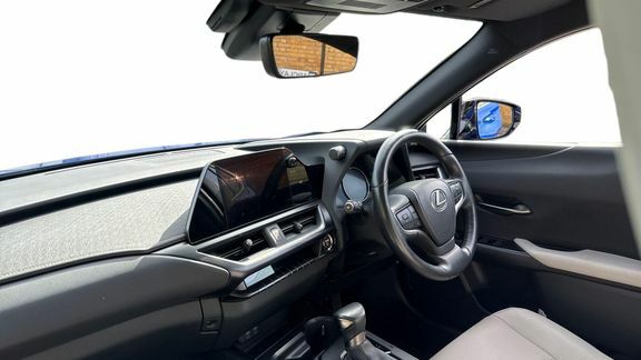 Lexus UX F Sport Design Blue #5