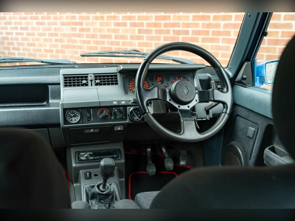 Renault 5 Hatchback Grey #12