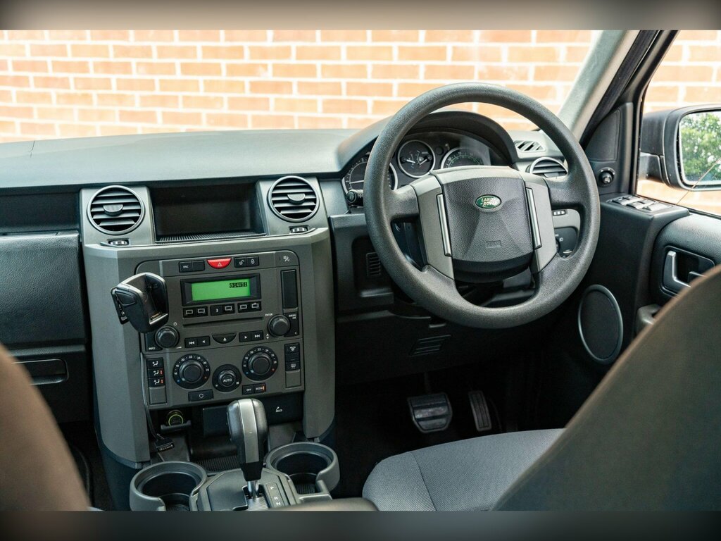 Land Rover Discovery 3 Discovery Silver #13