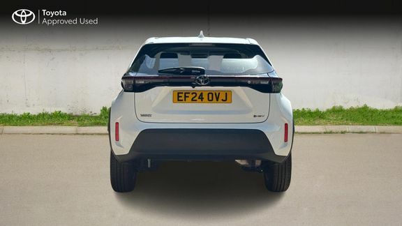 Toyota Yaris Cross Icon Fwd EF24OVJ White #4
