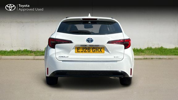 Toyota Corolla Corolla Commercial 1.8 Hybrid EJ26GHX White #4