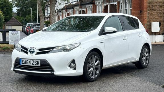 Toyota Auris 1.4 Icon D-4d 89 Bhp White #7