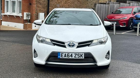 Toyota Auris 1.4 Icon D-4d 89 Bhp White #8