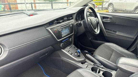 Toyota Auris 1.4 Icon D-4d 89 Bhp White #15