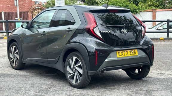 Toyota Aygo X Edge Manual Green #5