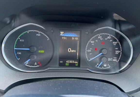 Toyota Yaris Icon Tech 1.5 Red #6