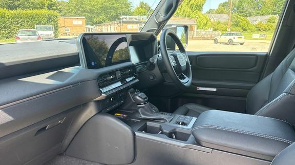 Toyota Land Cruiser D-4d Invincible Silver #15