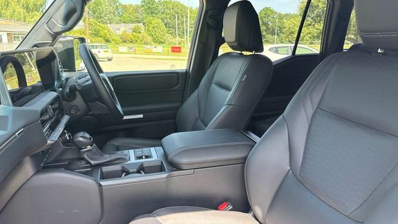 Toyota Land Cruiser D-4d Invincible Silver #16