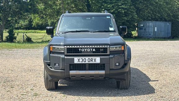 Toyota Land Cruiser D-4d Invincible Silver #8