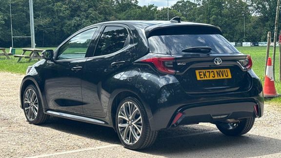 Toyota Yaris Excel Black #5