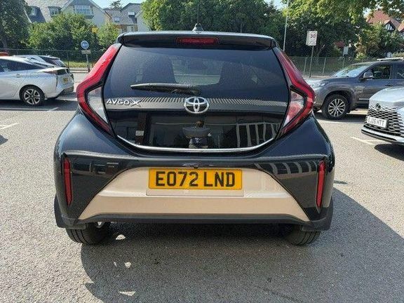 Toyota Aygo X Edge Automatic Beige #5
