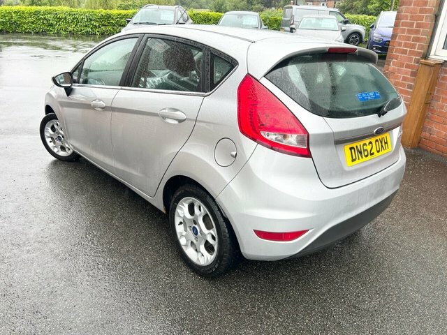 Ford Fiesta 2012 1.25 Zetec Hatchback Euro 5 Silver #3