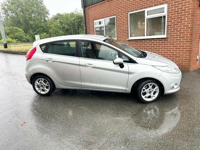 Ford Fiesta 2012 1.25 Zetec Hatchback Euro 5 Silver #2