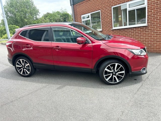 Nissan Qashqai 2016 1.5 Dci Tekna Suv 2Wd Euro Red #2