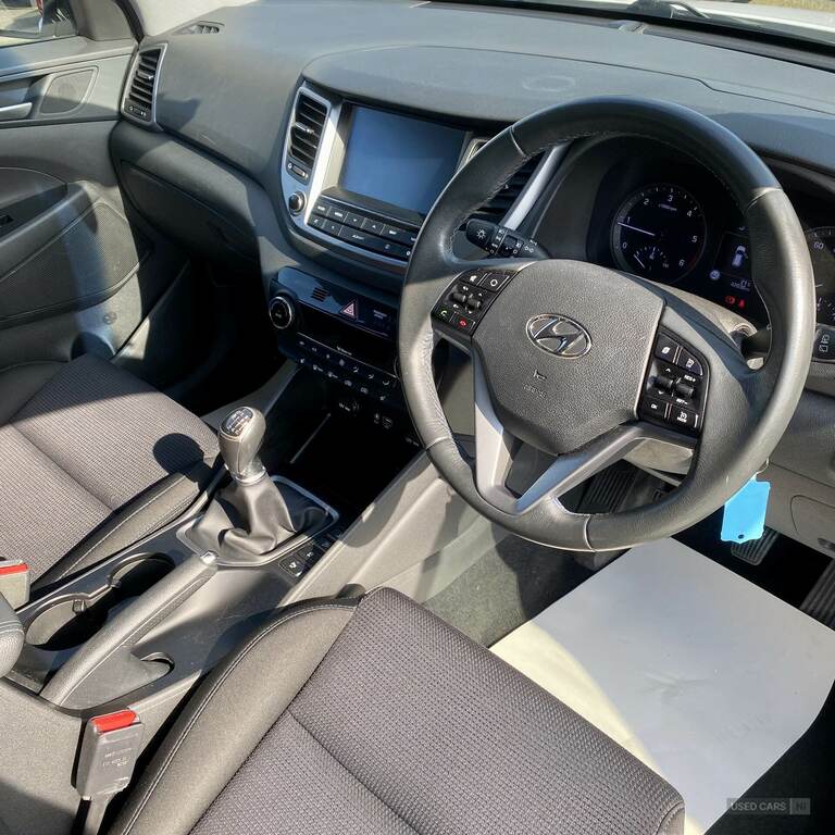 Hyundai Tucson 1.7 Crdi Blue Drive Se Nav 2Wd White #5