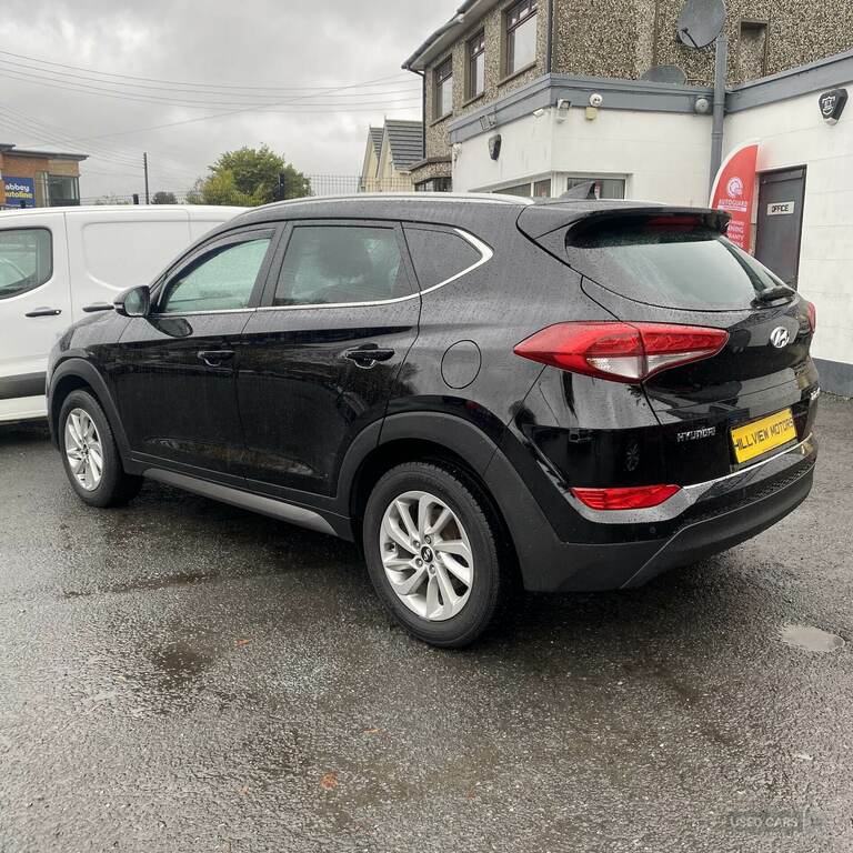 Hyundai Tucson 1.7 Crdi Blue Drive Se Nav 2Wd RK67OOV Black #3