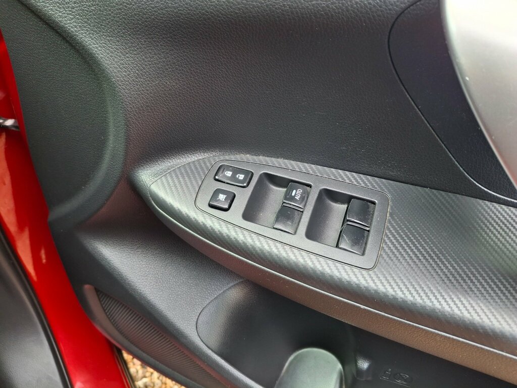 Mitsubishi Eclipse Cross Red #31