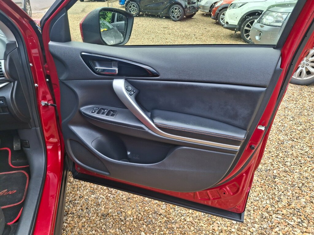Mitsubishi Eclipse Cross Red #18