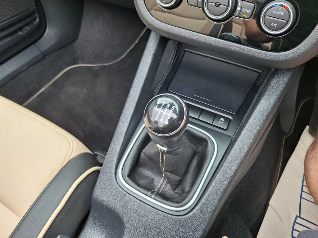 Volkswagen EOS Sport Tsi Black #31