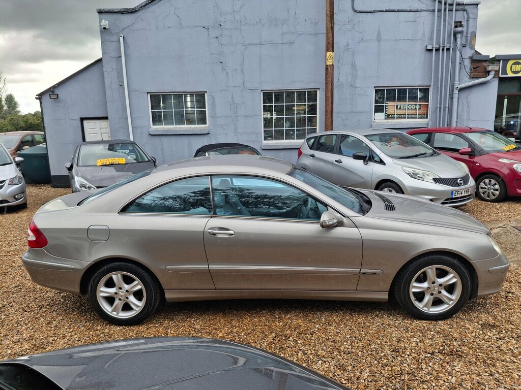 Mercedes-Benz CLK Clk320 Elegance #8