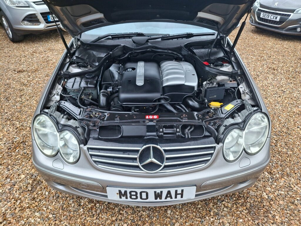 Mercedes-Benz CLK Clk320 Elegance #31