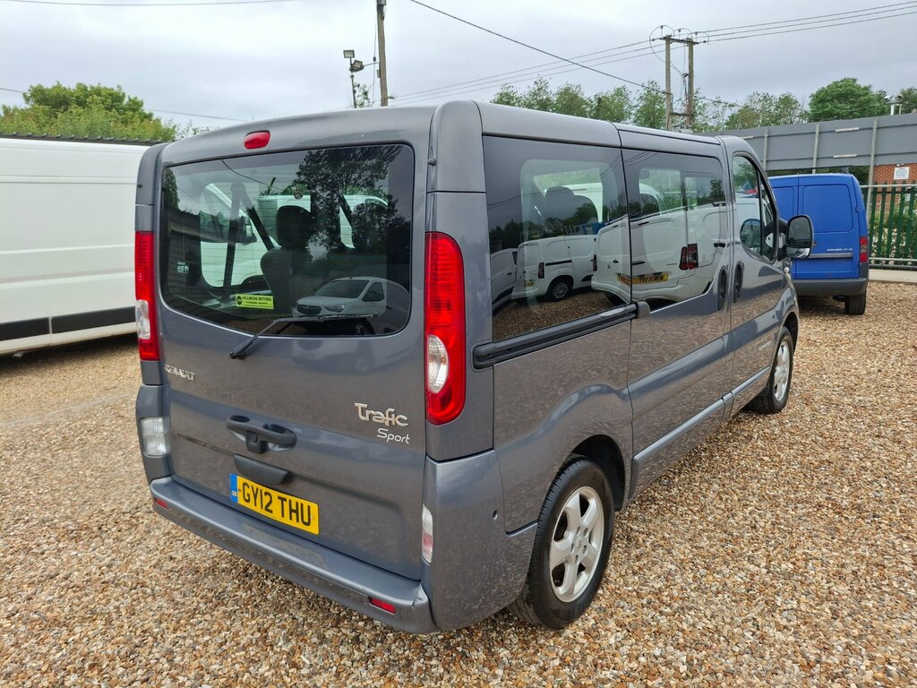 Renault Trafic Mpv Grey #3