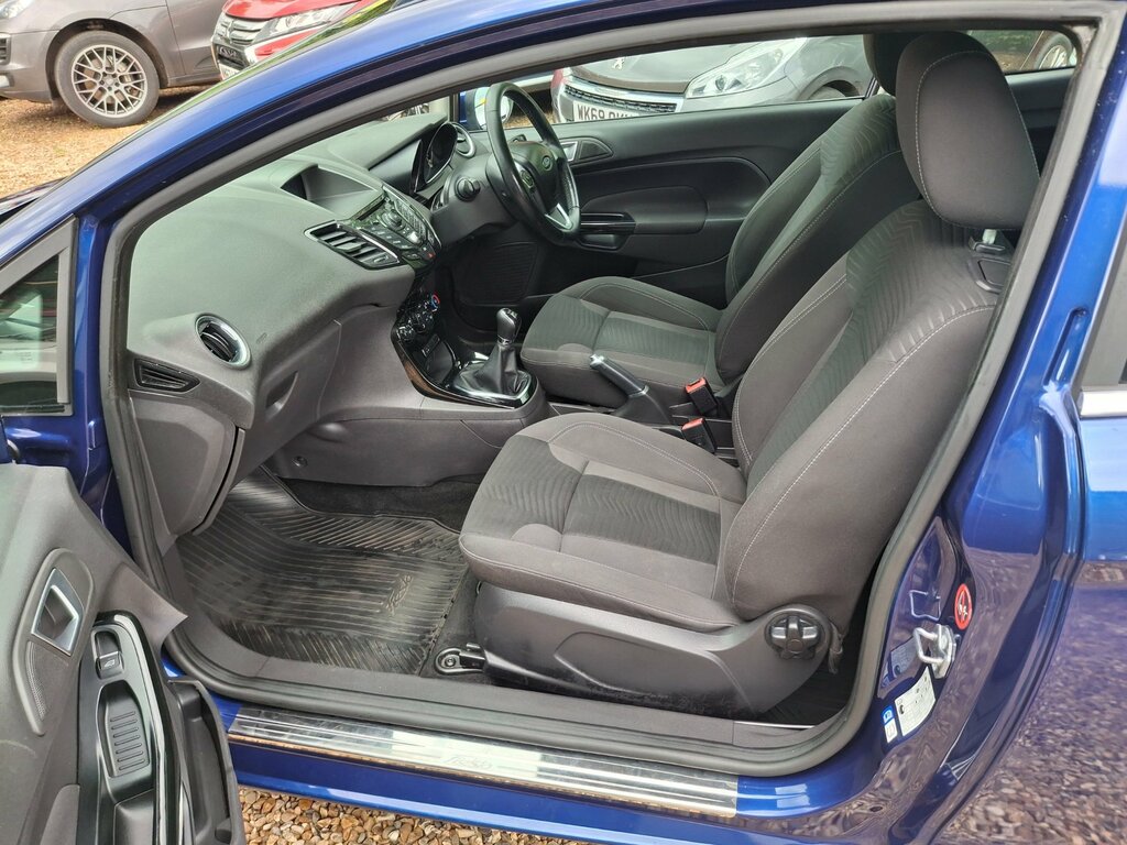 Ford Fiesta 1.6 Ecoboost St-2 3Dr- Speed Limiter, Heated Front Blue #13