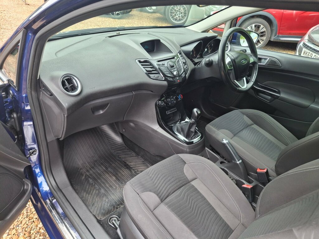 Ford Fiesta 1.6 Ecoboost St-2 3Dr- Speed Limiter, Heated Front Blue #12
