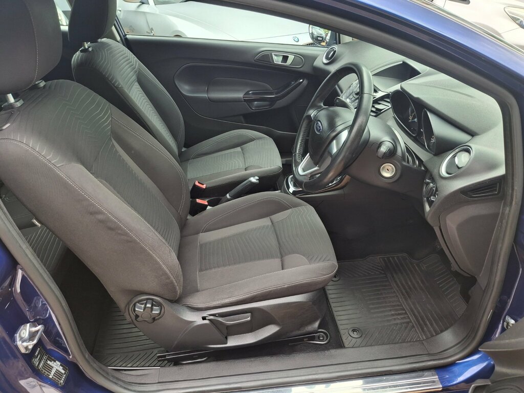 Ford Fiesta 1.6 Ecoboost St-2 3Dr- Speed Limiter, Heated Front Blue #10