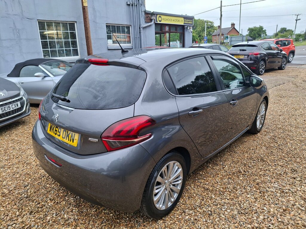 Peugeot 208 1.2 Puretech Signature Hatchback Grey #3