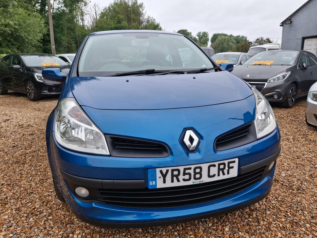 Renault Clio Expression Silver #33