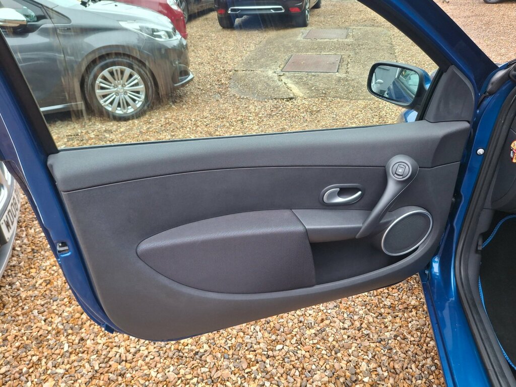 Renault Clio Expression Silver #18
