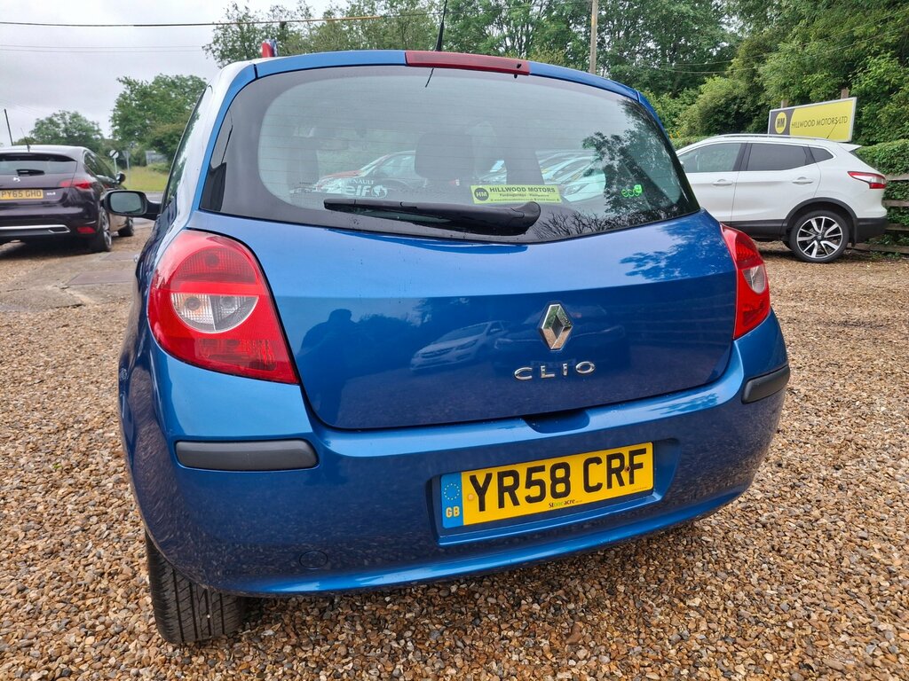 Renault Clio Expression Silver #36