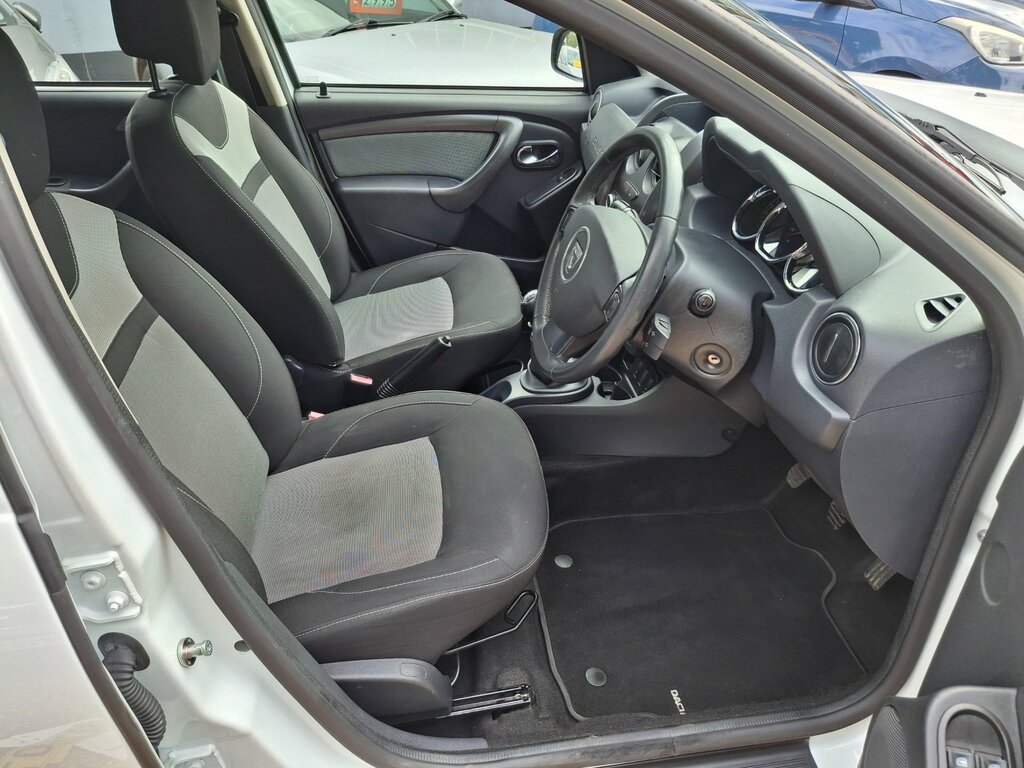 Dacia Duster 1.5 Dci Prestige 4Wd Euro 6 Ss Green #10