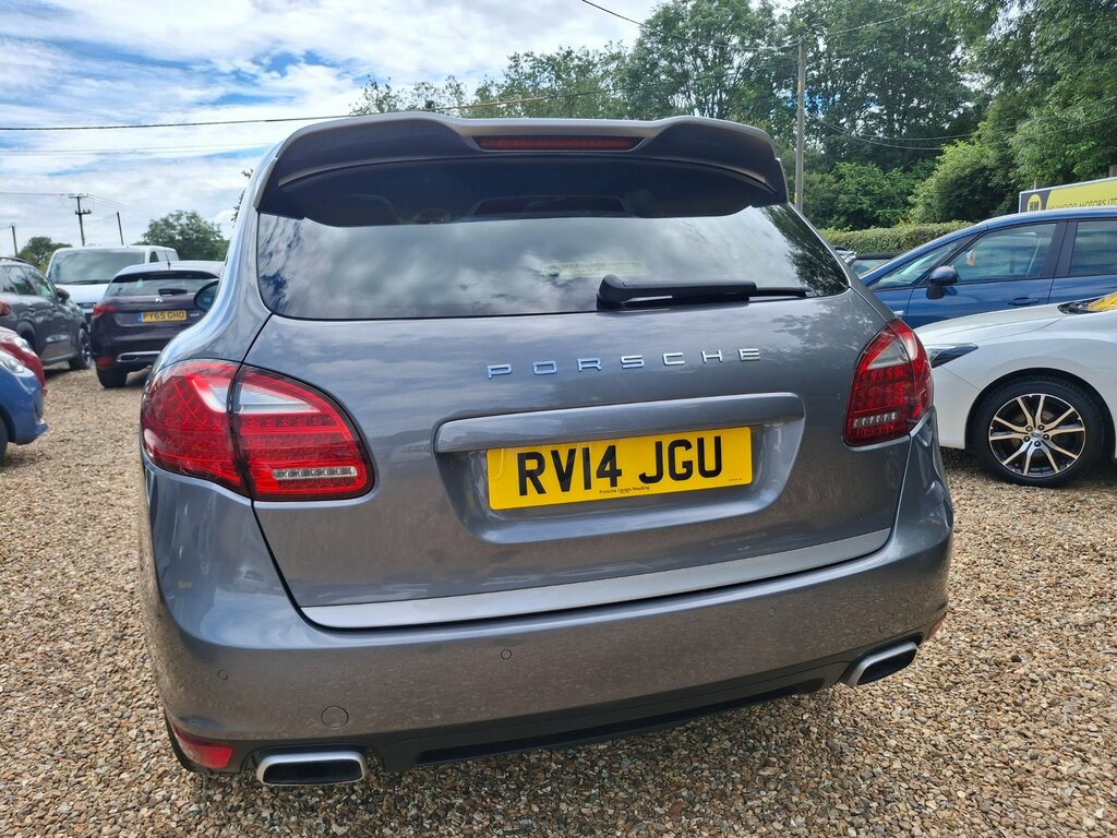 Porsche Cayenne 4.8L V8 Gts Tiptronic S 420 Bhp White #45