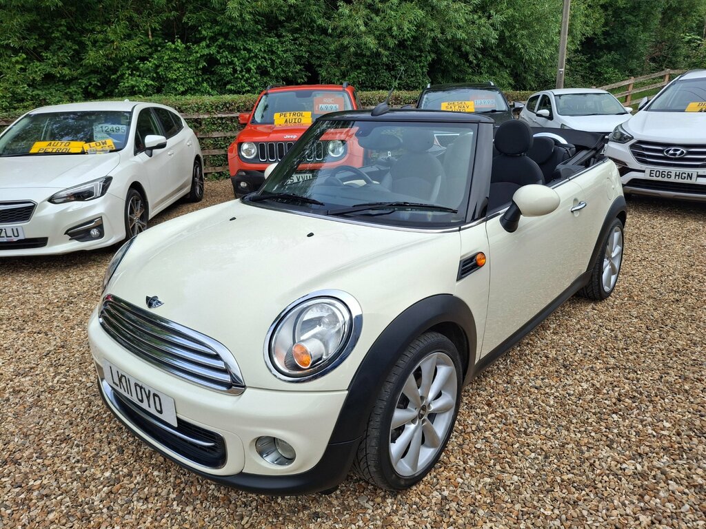 Mini Convertible 1.6 Cooper Convertible Euro 5 S White #3